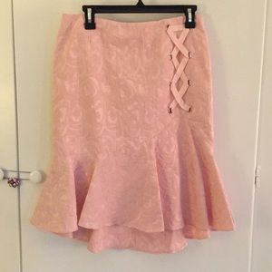 Alberto Makali Size 8 Hip Fitting Flared Skirt